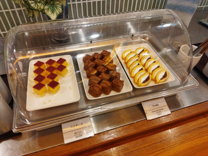 ドーミーイン札幌ANNEX朝食バイキング